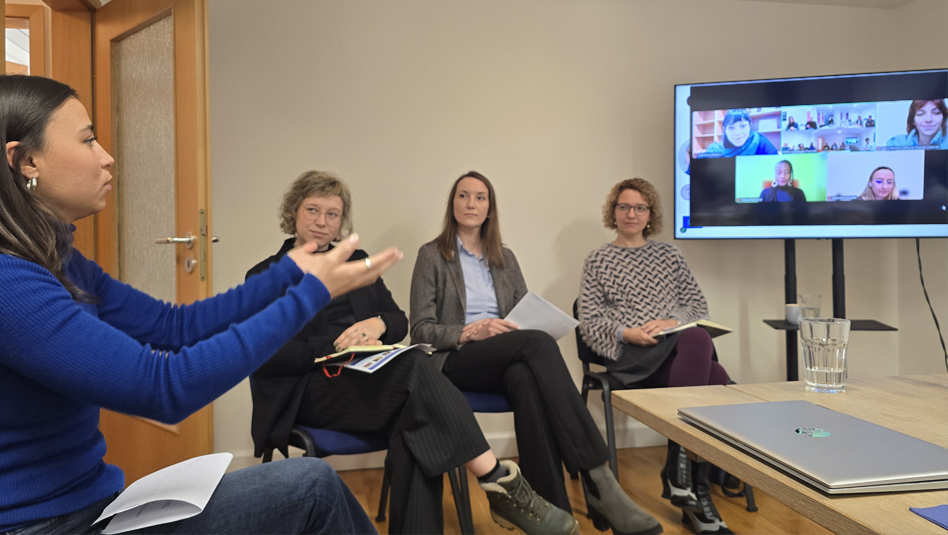 Cybersecurity Expert Panel Discussions 